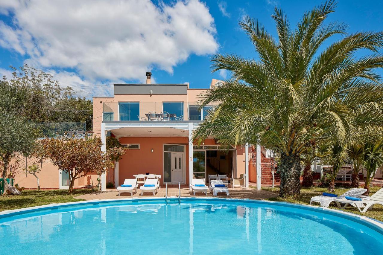 Seafront Villa Longobardi La Canea Exterior foto